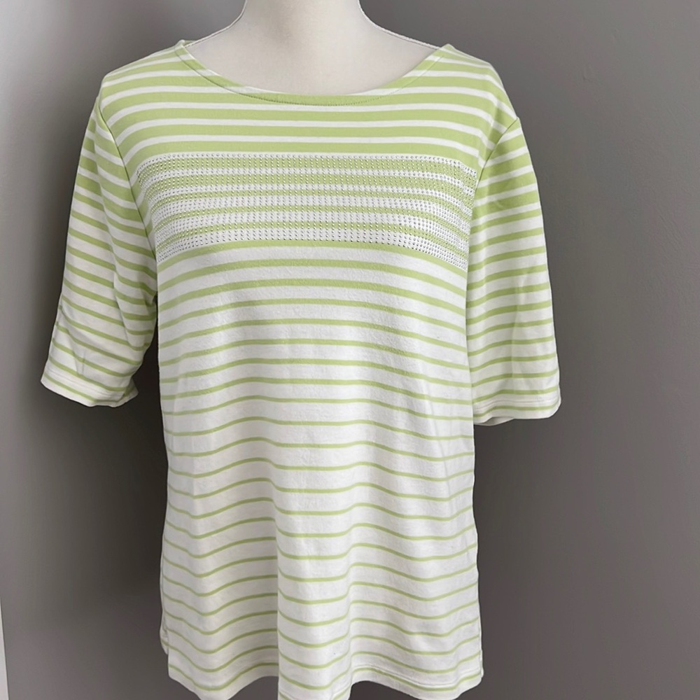 Christopher & Banks XL Short Sleeve Top With Sequins